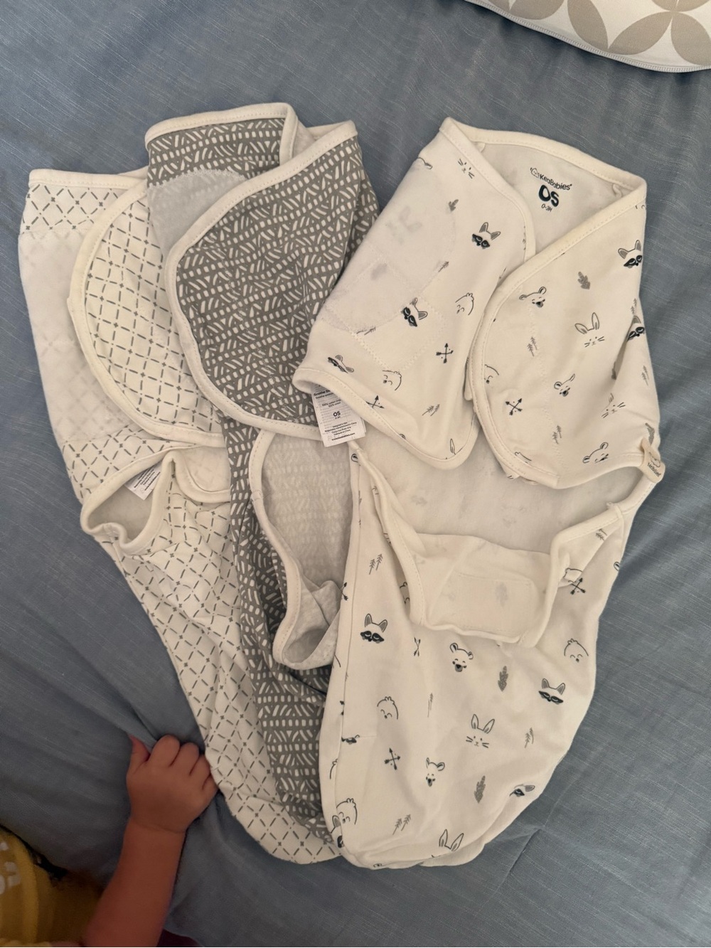 KeaBabies Swaddle Set - White & Light Gray - 0-3 Months